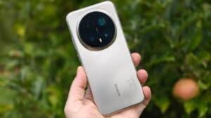 مقایسه گوشی آنر مجیک 8 و وان پلاس 15 دیجی شارژ